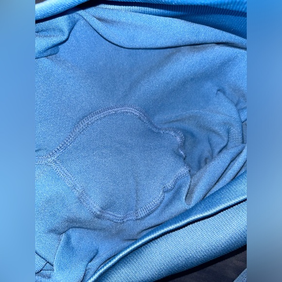 π¦ Gymshark Energy+ Seamless Cropped Leggings in Blue - Sz Small - EUC - Picture 10 of 11